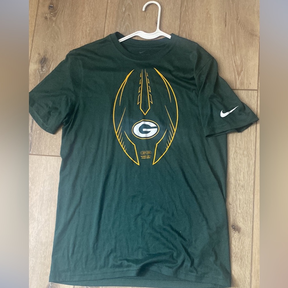 Men’s Nike GB Packers t shirt